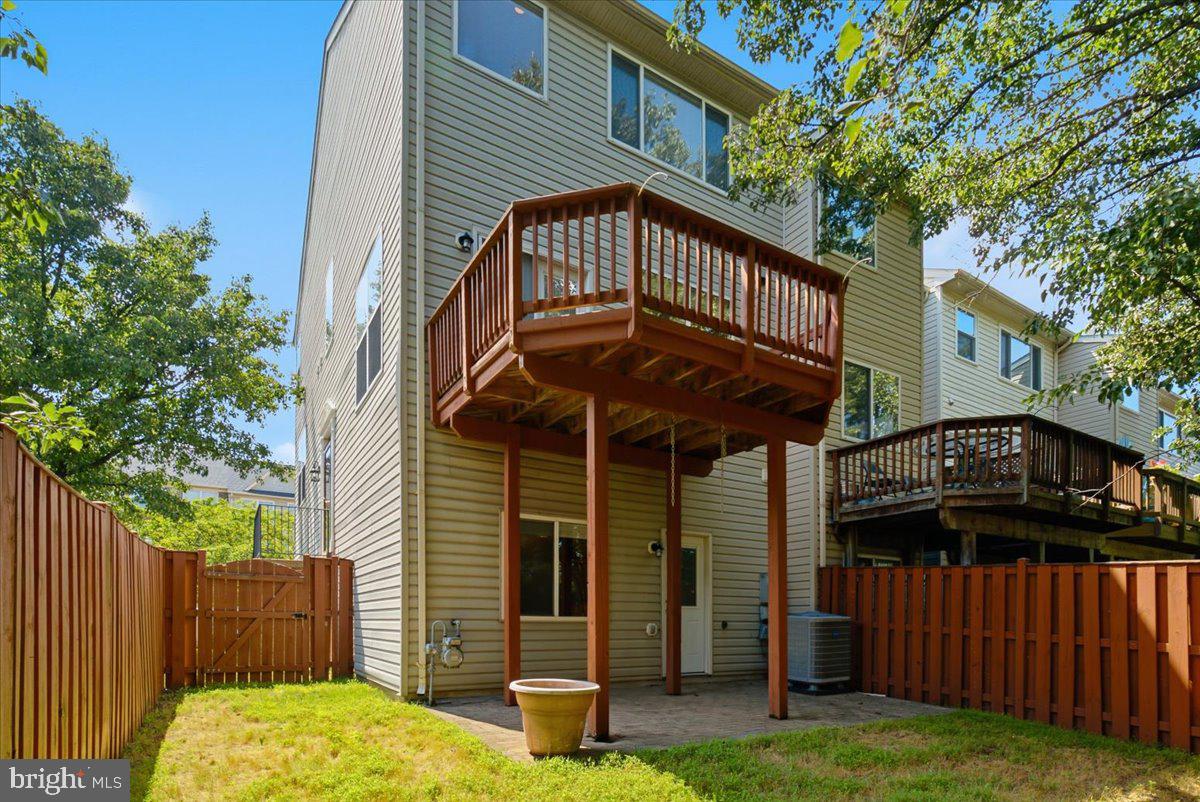 21760 Brondesbury Park Ter Property Photo 67