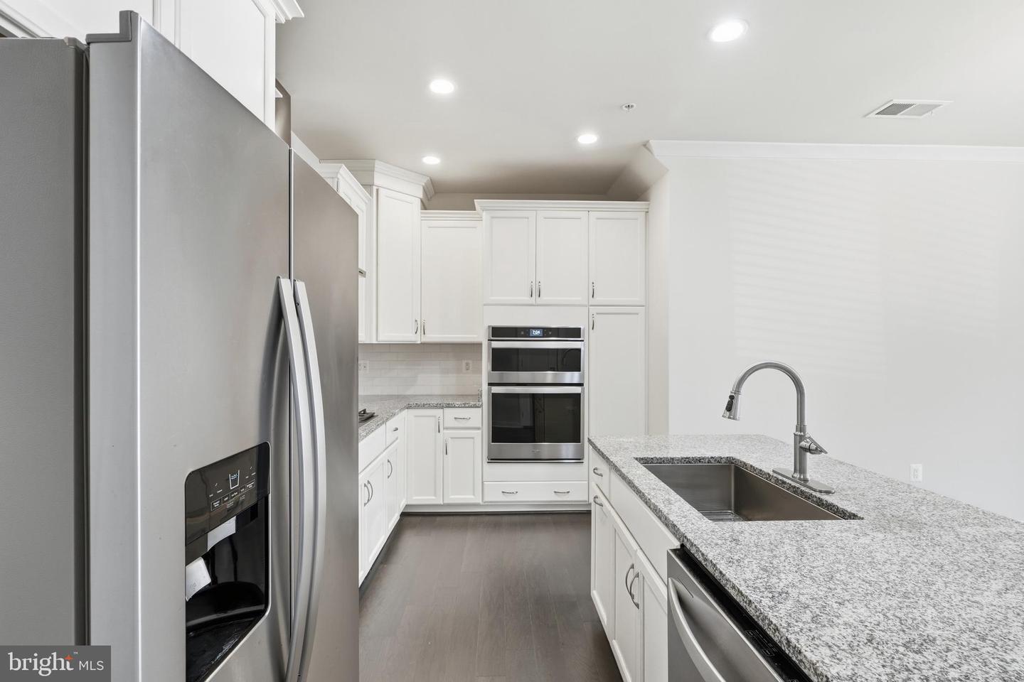 43185 Mongold Sq Property Photo 11