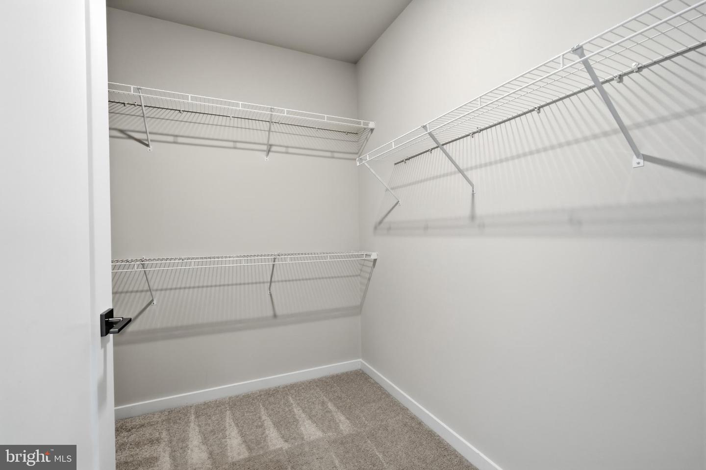 43185 Mongold Sq Property Photo 21