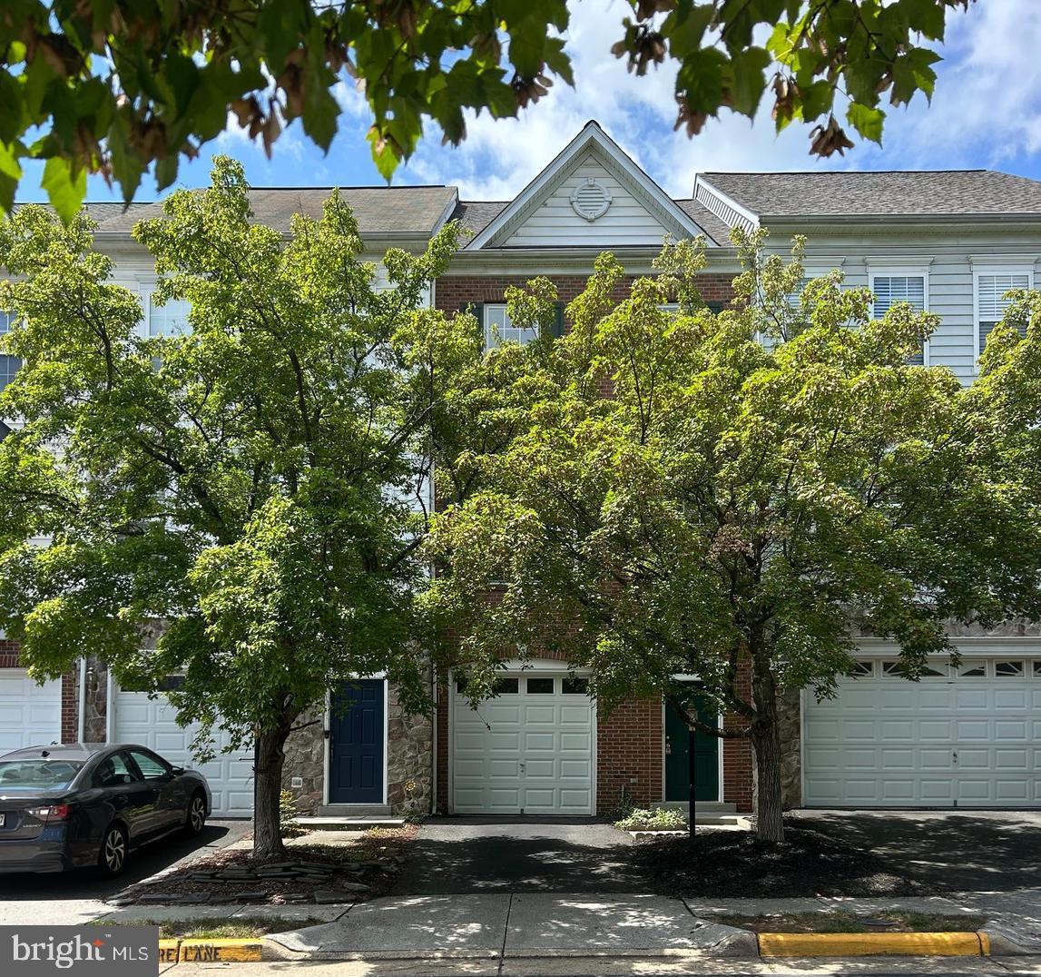 42540 Magellan Property Photo 1