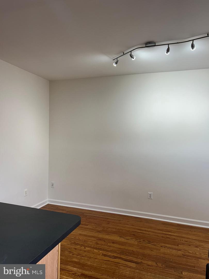 42540 Magellan Property Photo 10