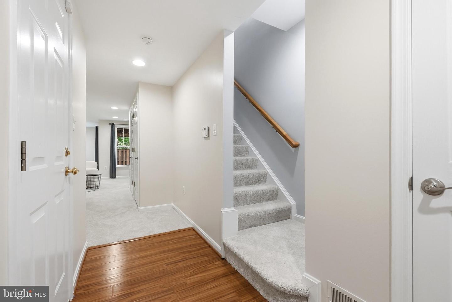 45605 Iron Horse Ter Property Photo 6