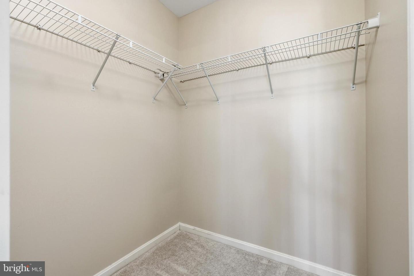 45605 Iron Horse Ter Property Photo 36