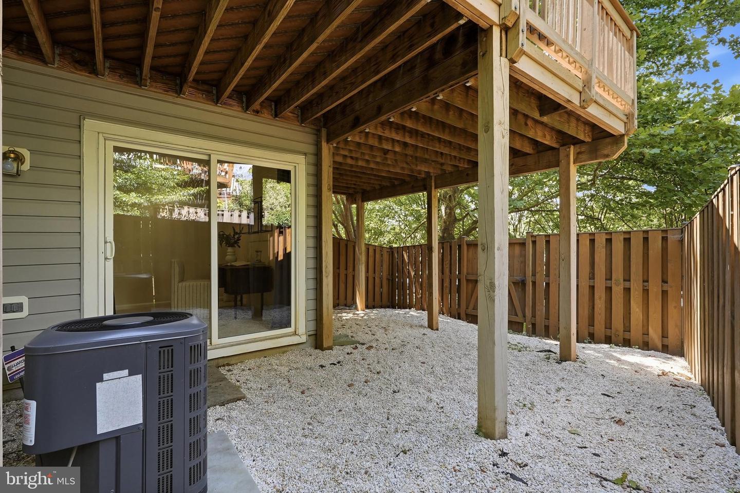 45605 Iron Horse Ter Property Photo 47