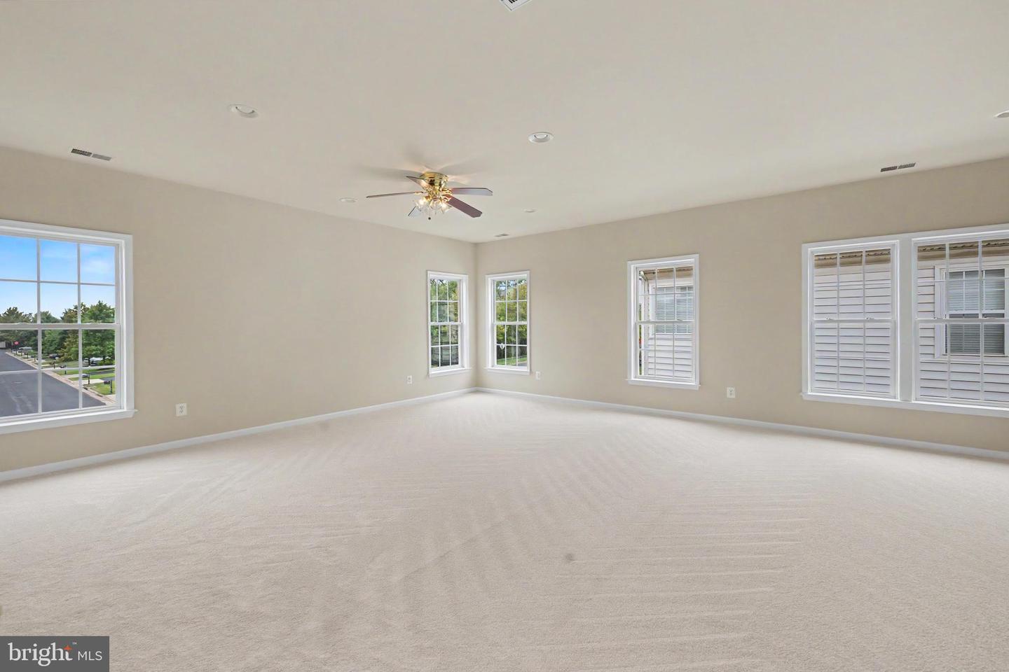 42047 Pepperbush Pl Property Photo 46