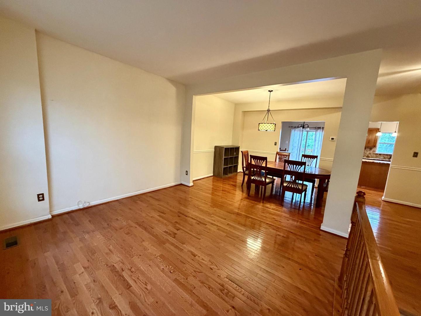 20108 Hardwood Ter Property Photo 4