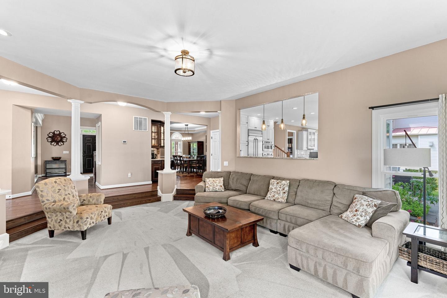 21476 Glebe View Dr Property Photo 17