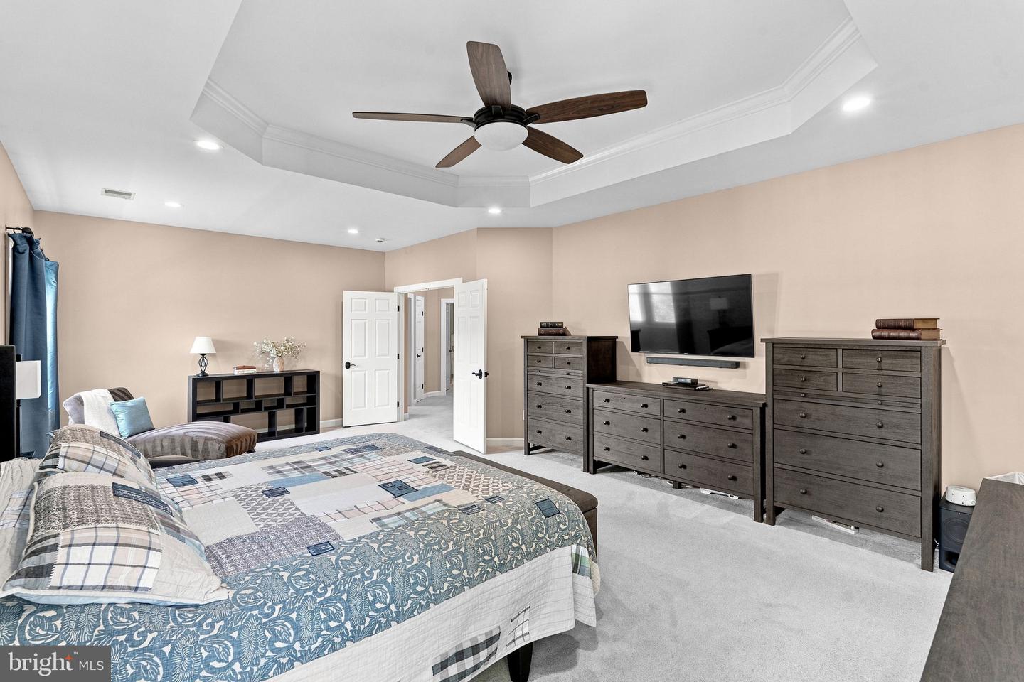 21476 Glebe View Dr Property Photo 45
