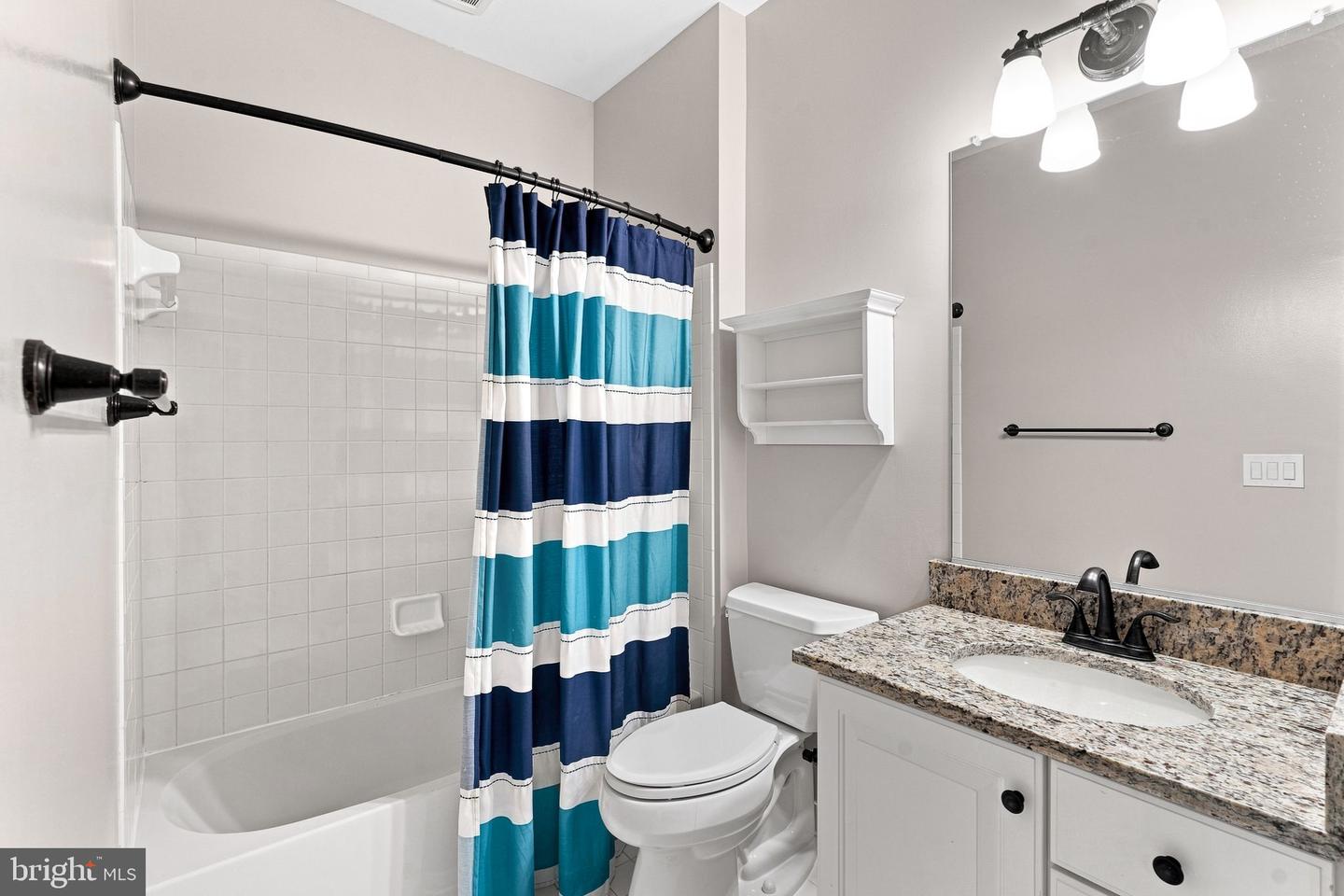21476 Glebe View Dr Property Photo 66