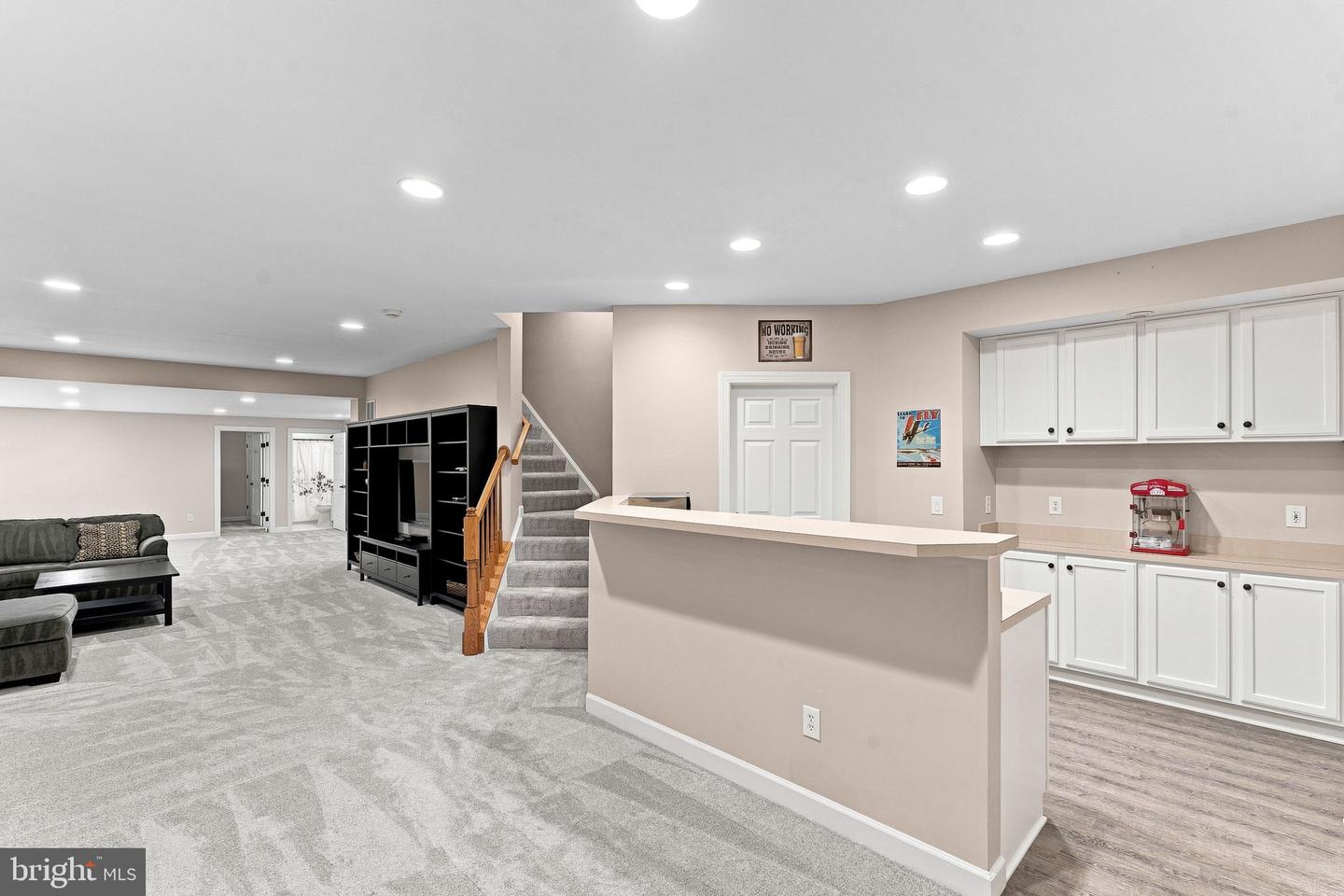 21476 Glebe View Dr Property Photo 69