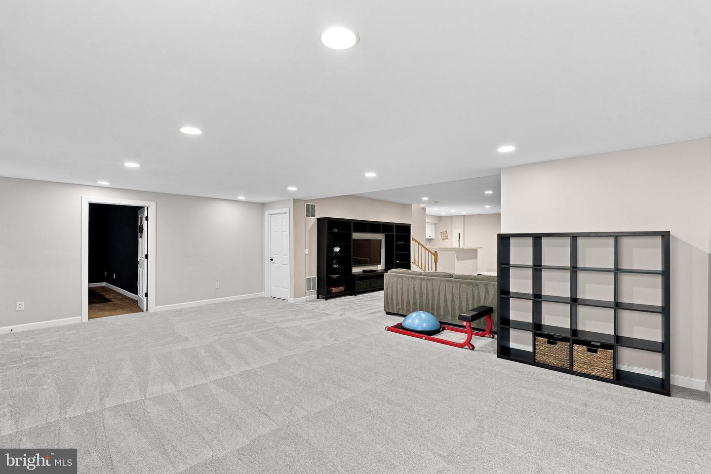 21476 Glebe View Dr Property Photo 74