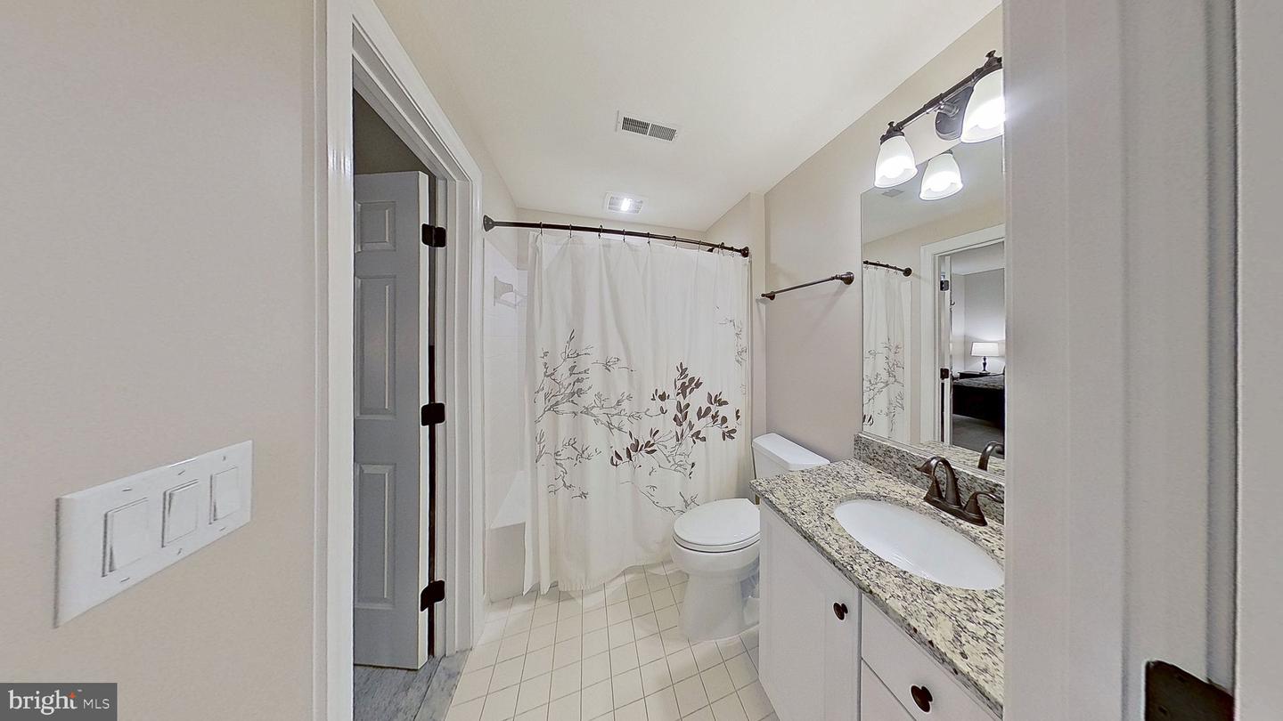 21476 Glebe View Dr Property Photo 81