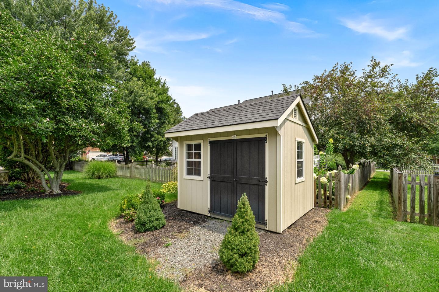 21476 Glebe View Dr Property Photo 84