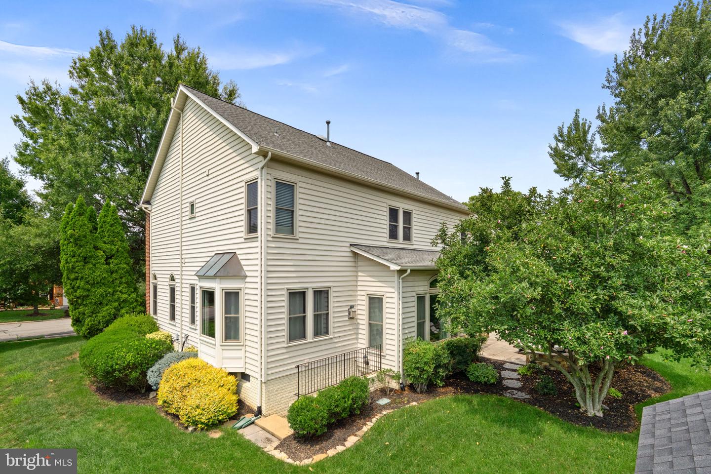 21476 Glebe View Dr Property Photo 85
