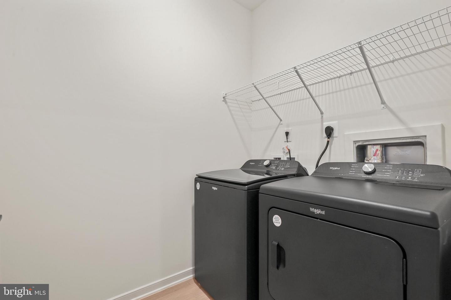 20912 Bluebird Sq Property Photo 24