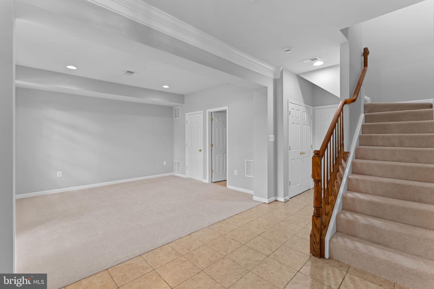 44253 Huron Ter Property Photo 2