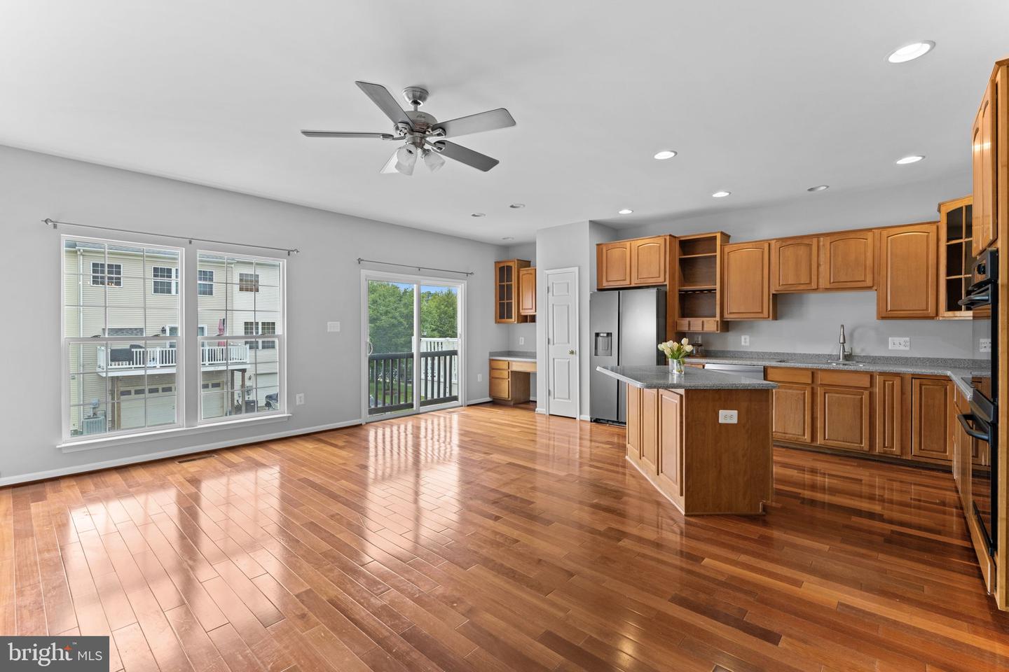 44253 Huron Ter Property Photo 21