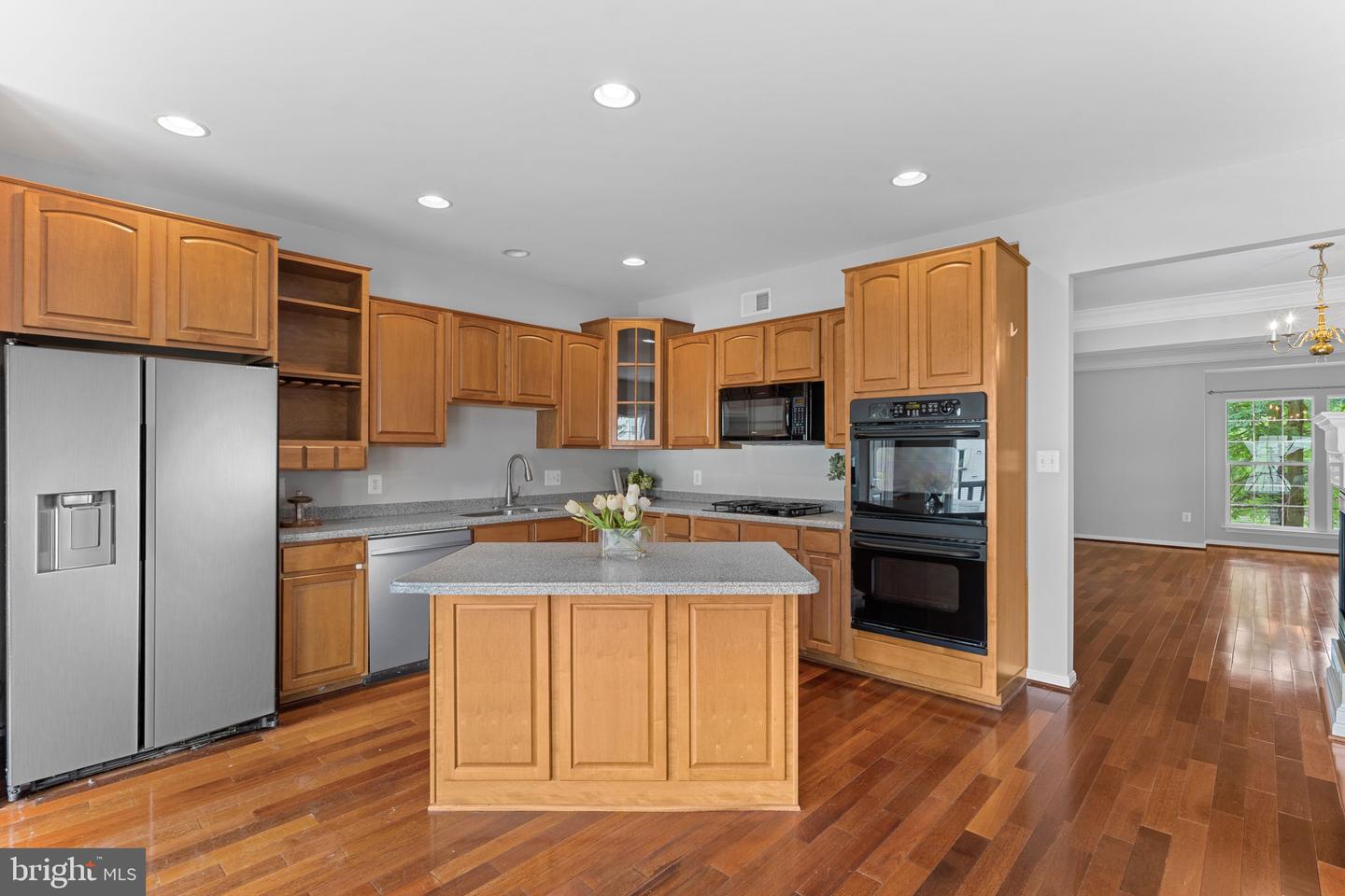 44253 Huron Ter Property Photo 24