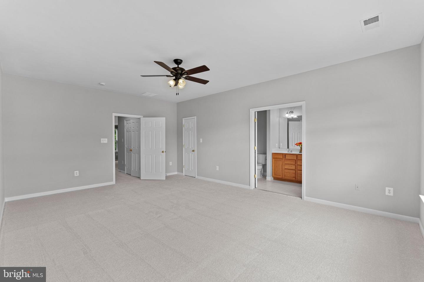 44253 Huron Ter Property Photo 34