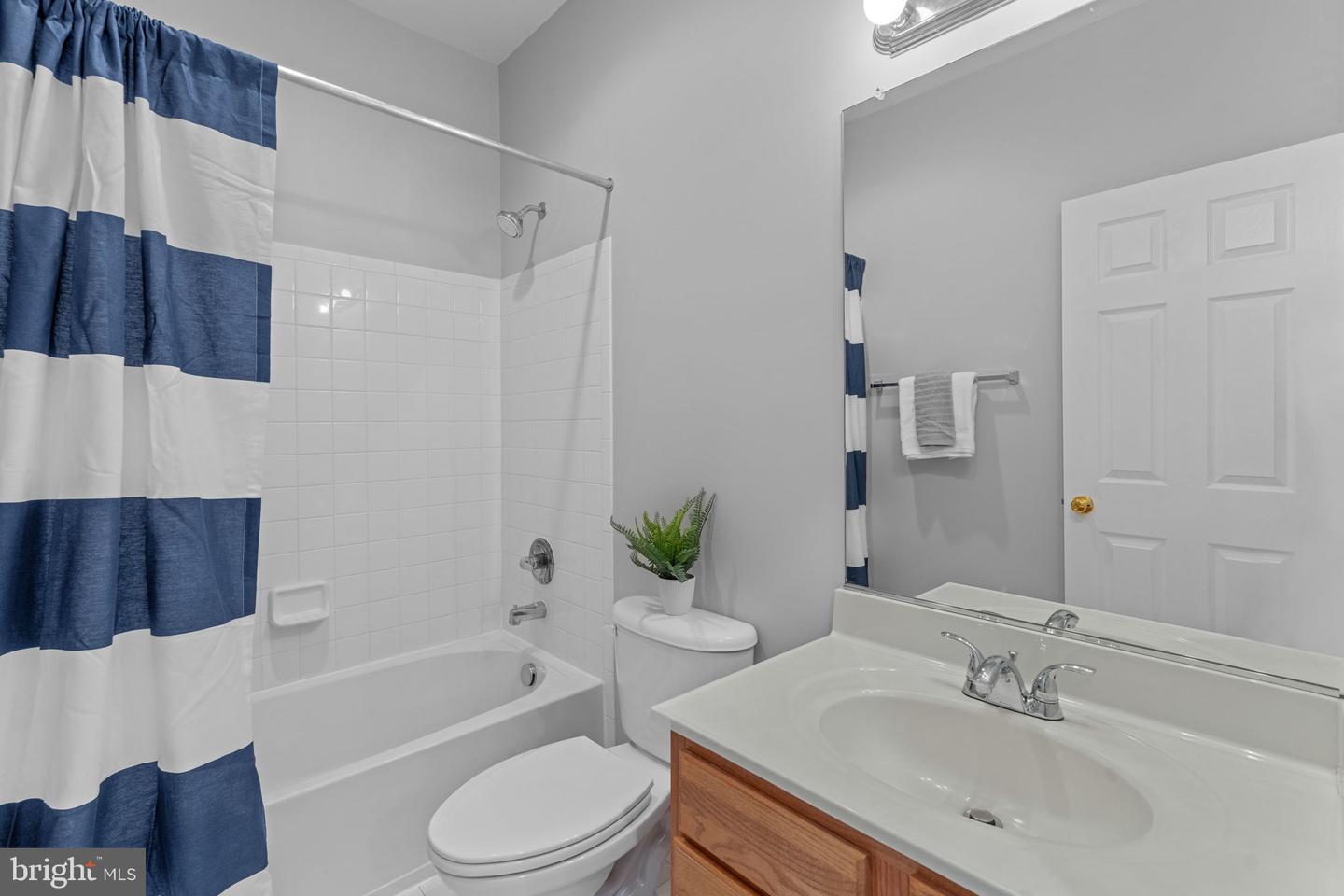 44253 Huron Ter Property Photo 44