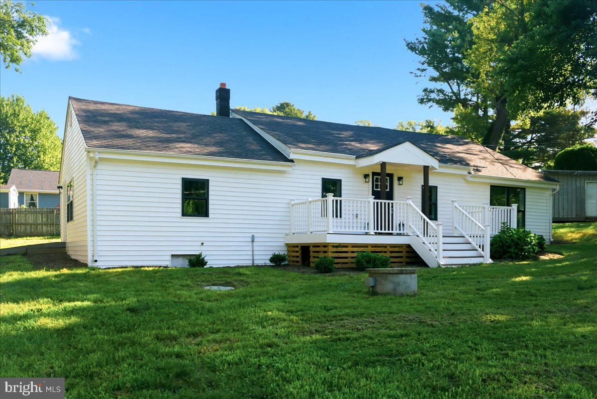 16920 Oliver St Property Photo 3