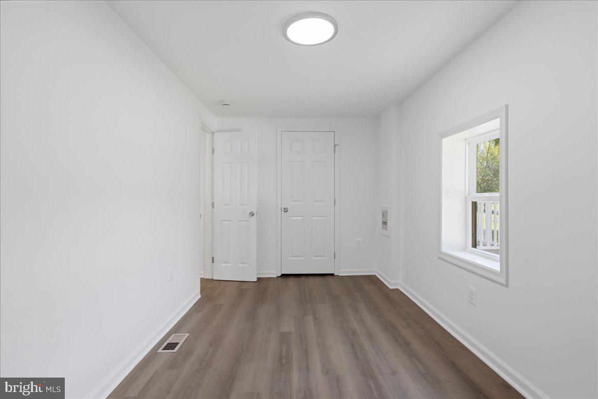 16920 Oliver St Property Photo 57