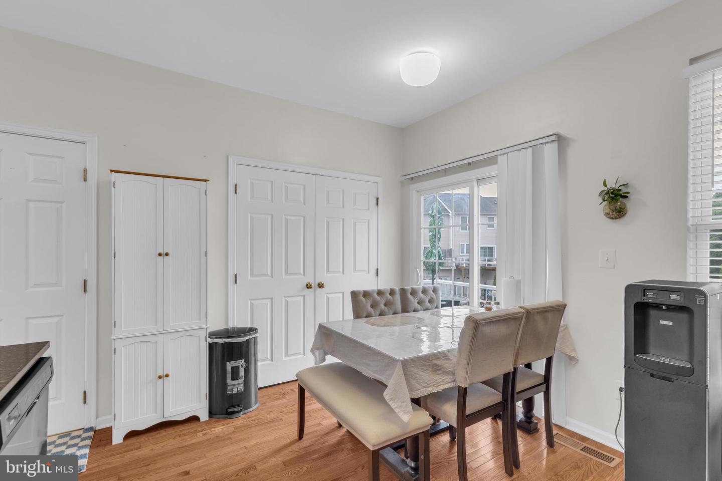 42911 Pamplin Ter Property Photo 7