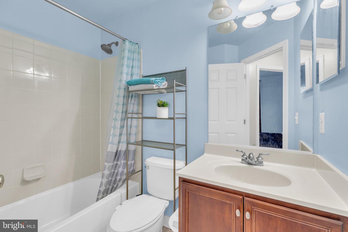 42911 Pamplin Ter Property Photo 15