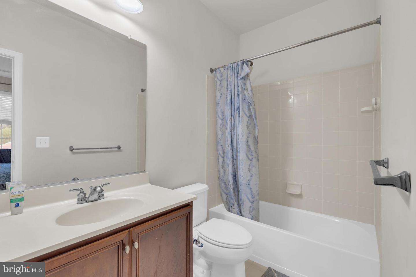 42911 Pamplin Ter Property Photo 17