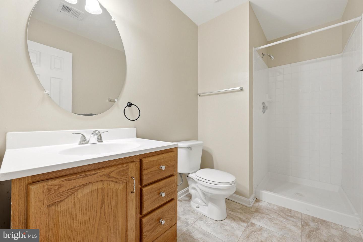 46030 Bayswater Ter Property Photo 6