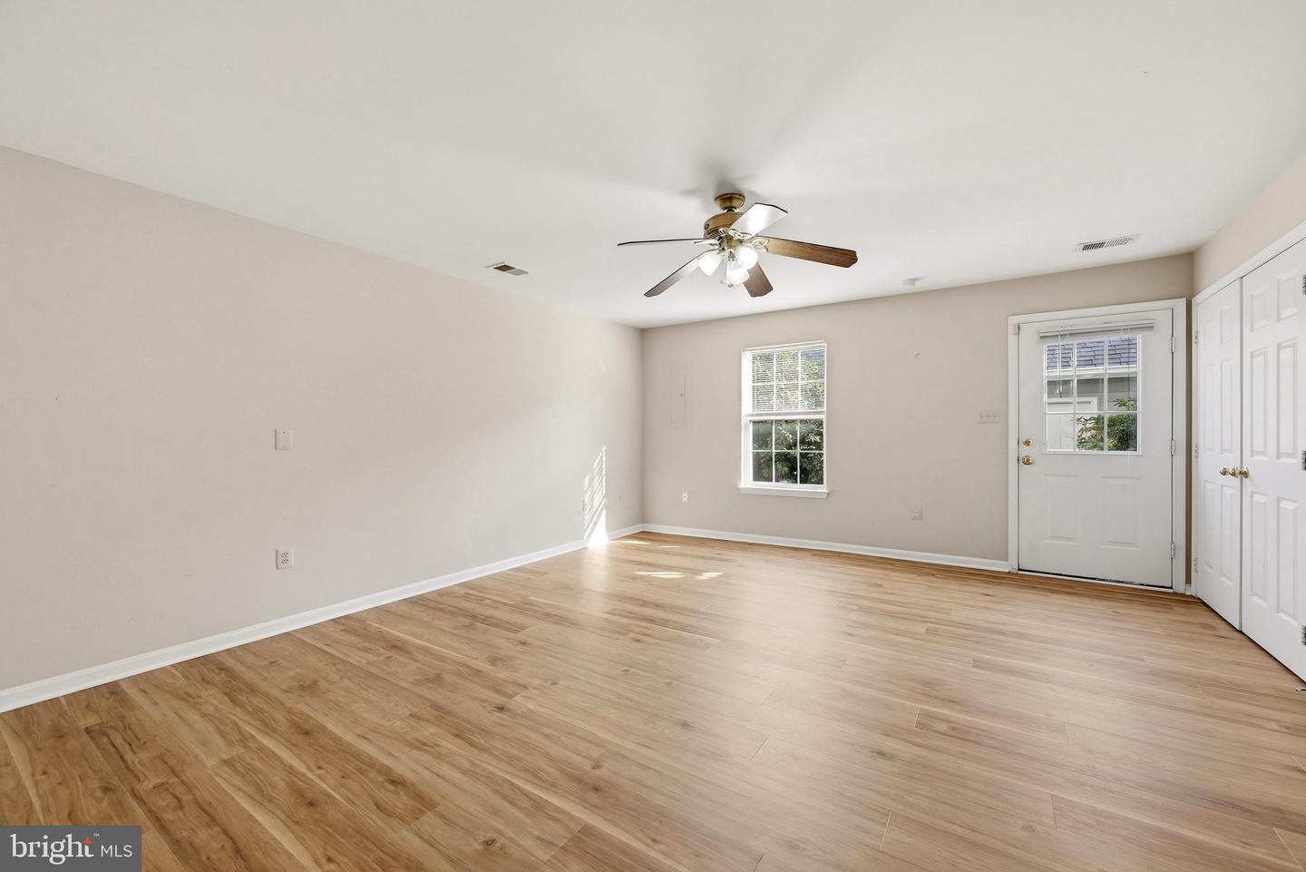 46030 Bayswater Ter Property Photo 7