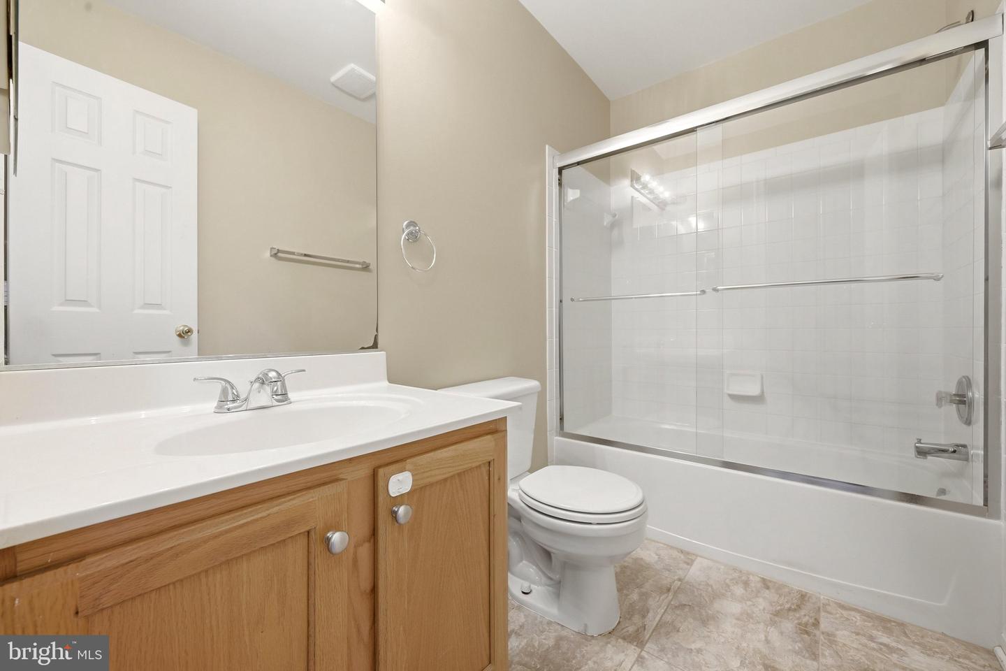 46030 Bayswater Ter Property Photo 24