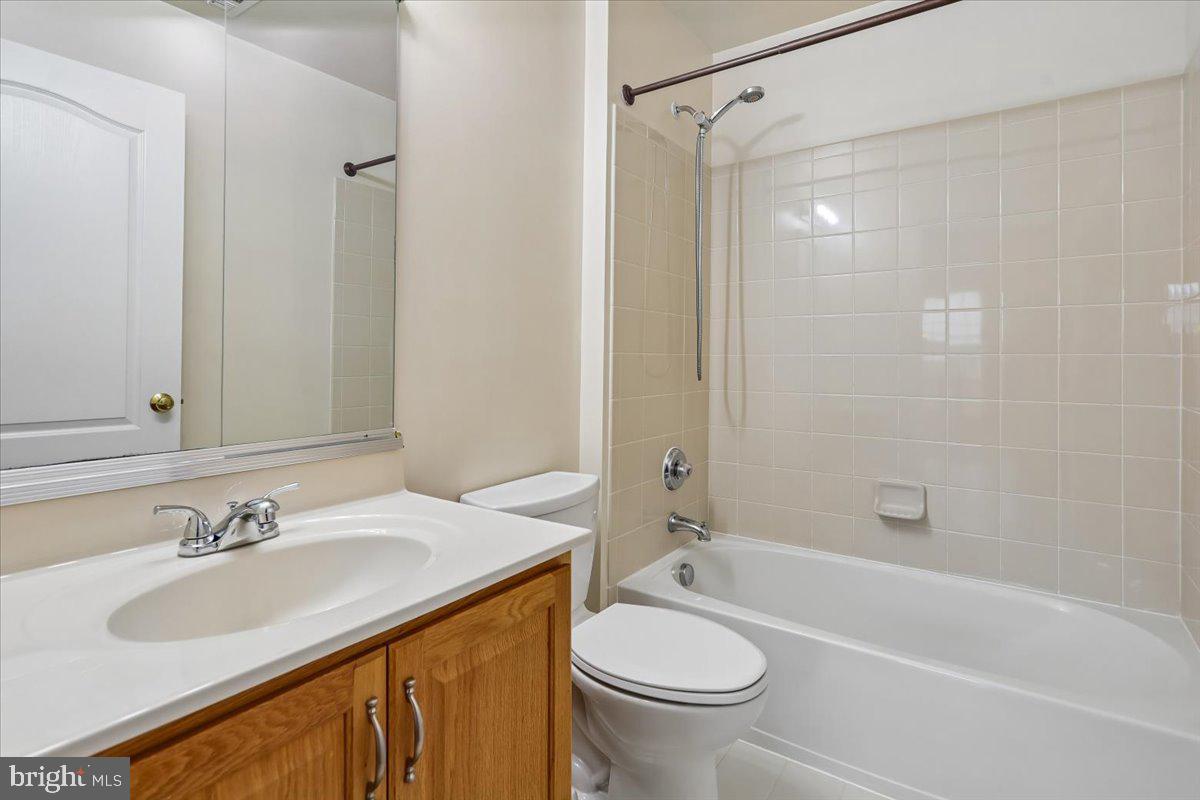 20086 Northville Hills Ter Property Photo 33