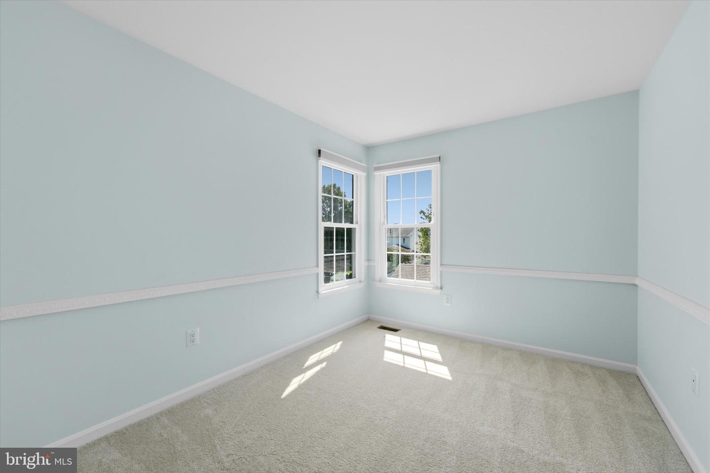 42885 Nashua St Property Photo 32