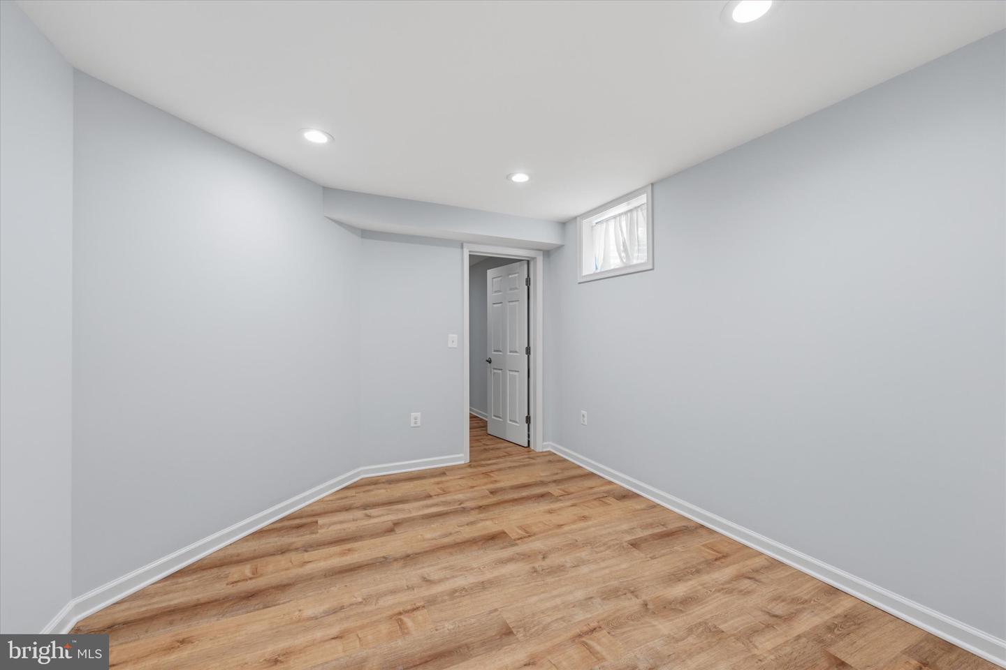 42885 Nashua St Property Photo 37