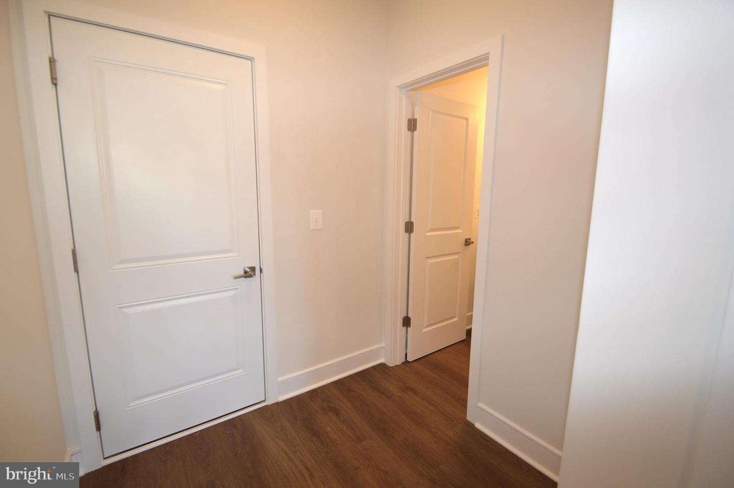 21838 Beckhorn Station Ter Property Photo 11