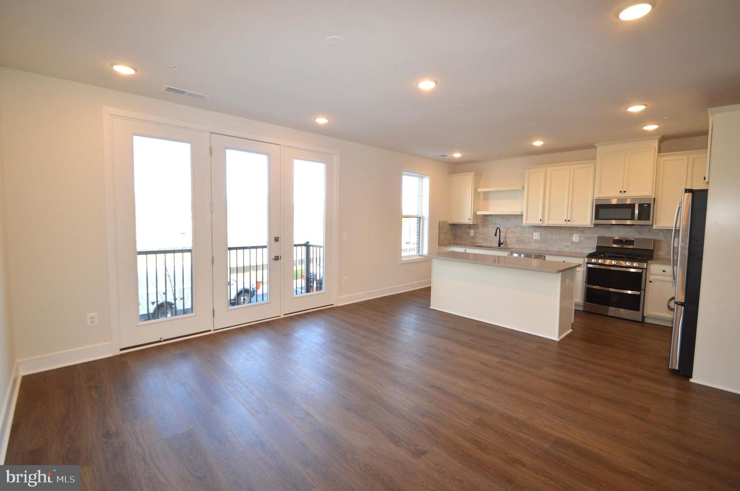 21838 Beckhorn Station Ter Property Photo 16