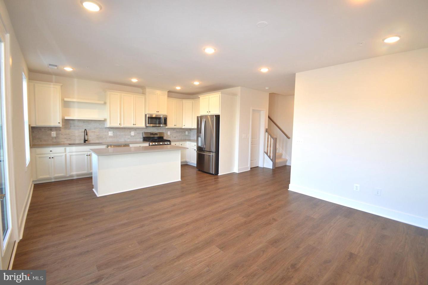 21838 Beckhorn Station Ter Property Photo 18