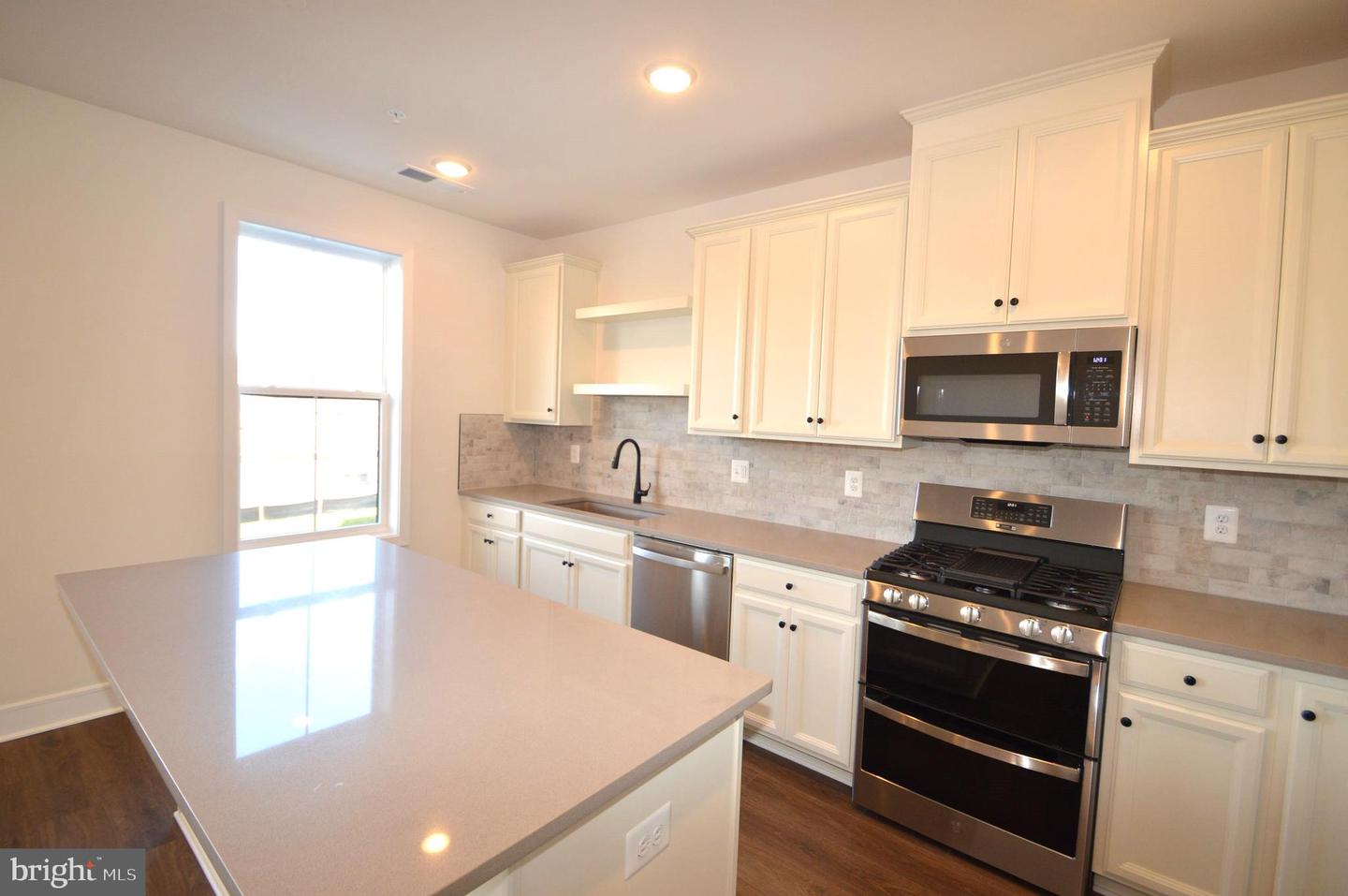 21838 Beckhorn Station Ter Property Photo 24