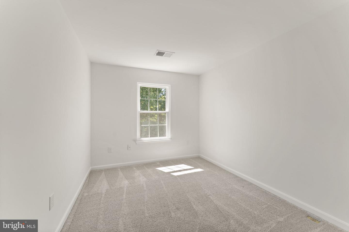 43247 Clearnight Ter Property Photo 33