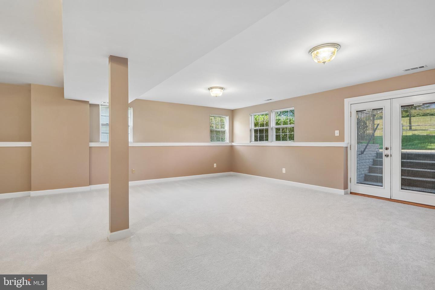 43081 Binkley Cir Property Photo 21