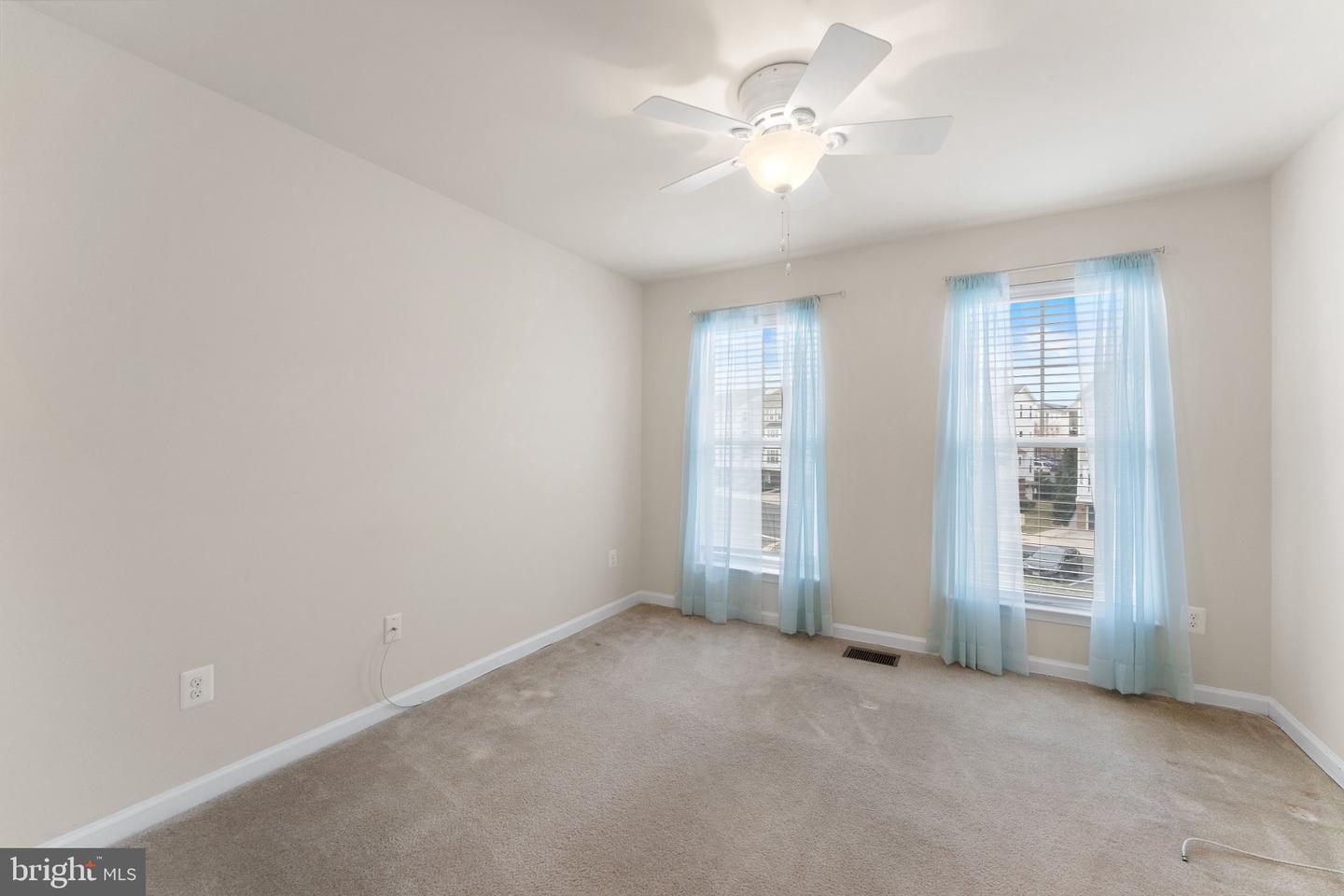 24660 Caribou Sq Property Photo 16