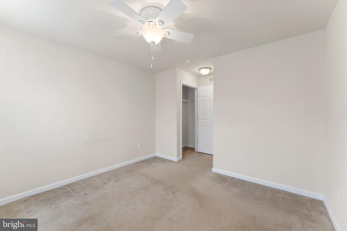 24660 Caribou Sq Property Photo 17