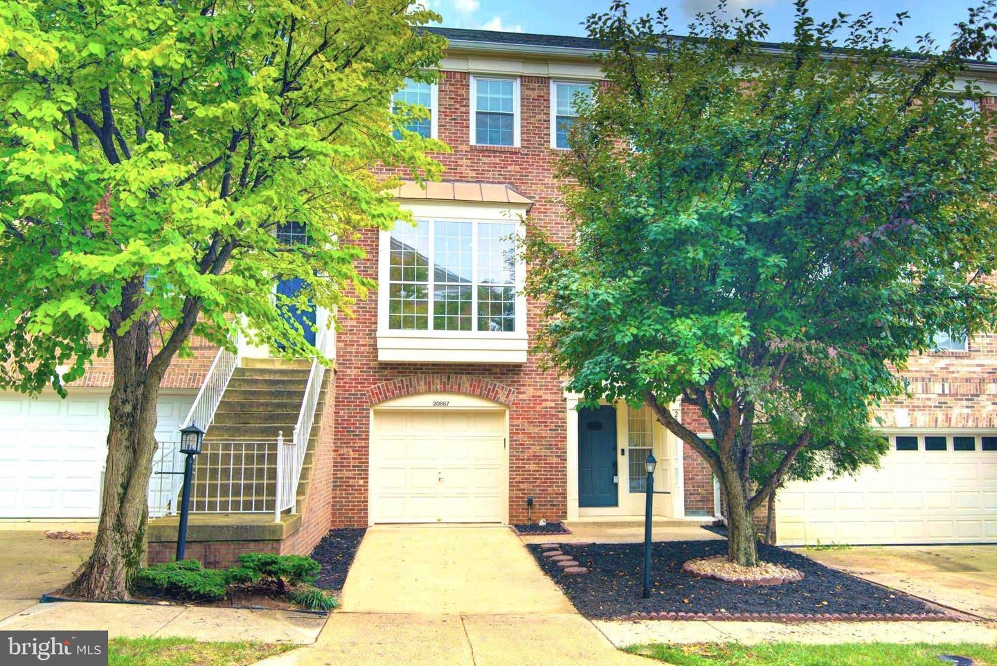 20867 Trinity Sq Property Photo 1