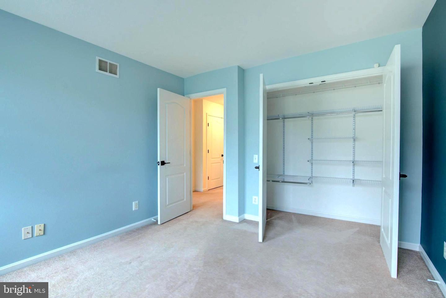 20867 Trinity Sq Property Photo 40