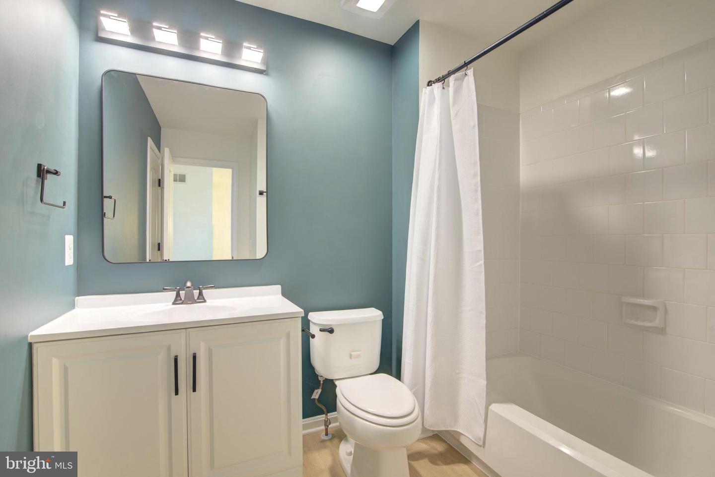 20867 Trinity Sq Property Photo 42