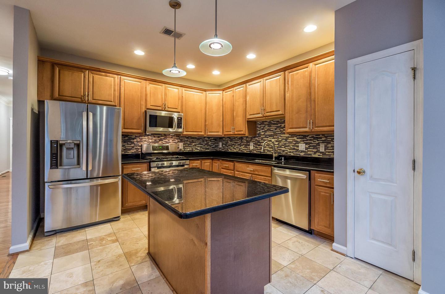 43619 Dunhill Cup Sq Property Photo 2