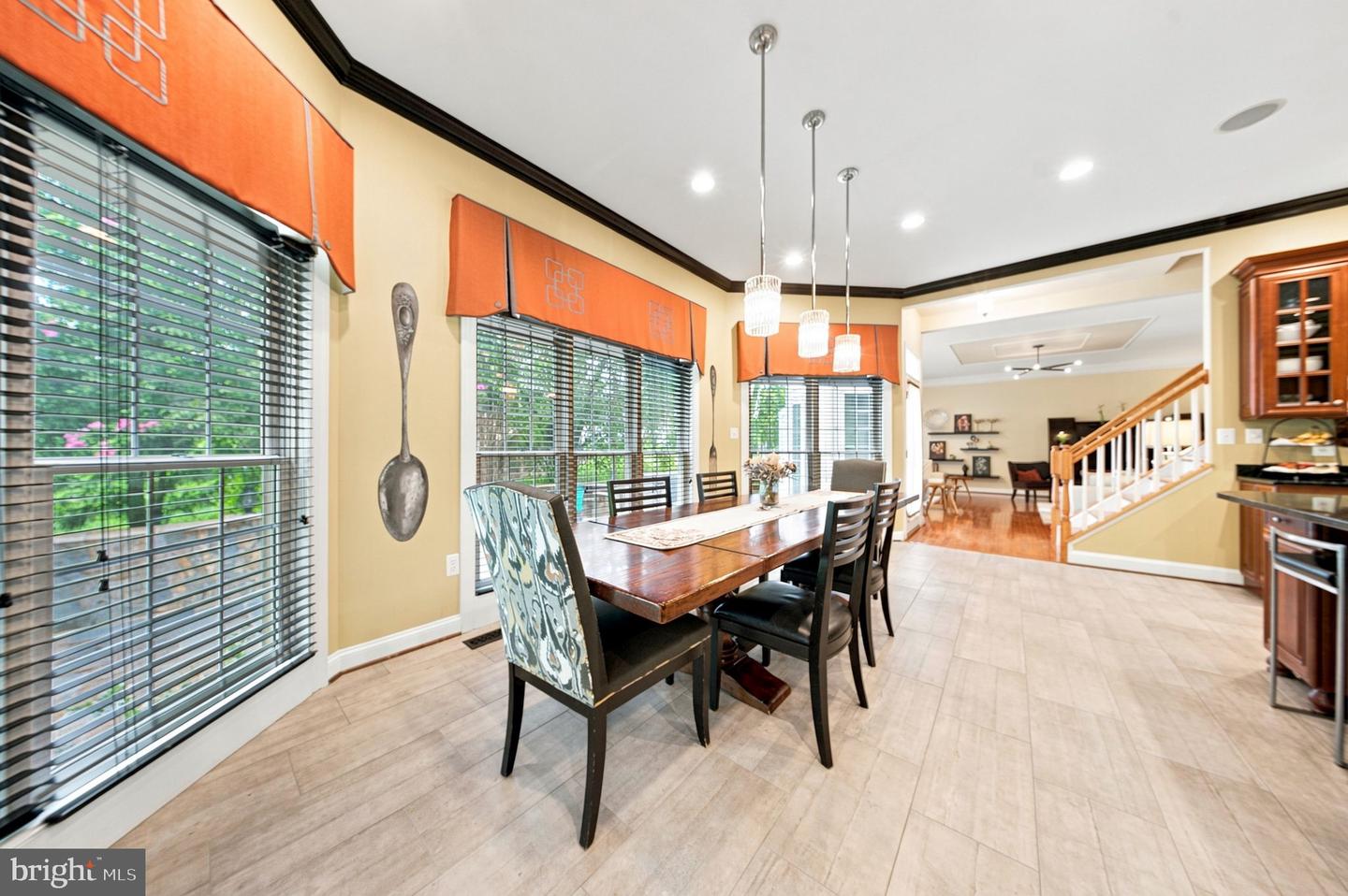 25717 Summerbank Ct Property Photo 44