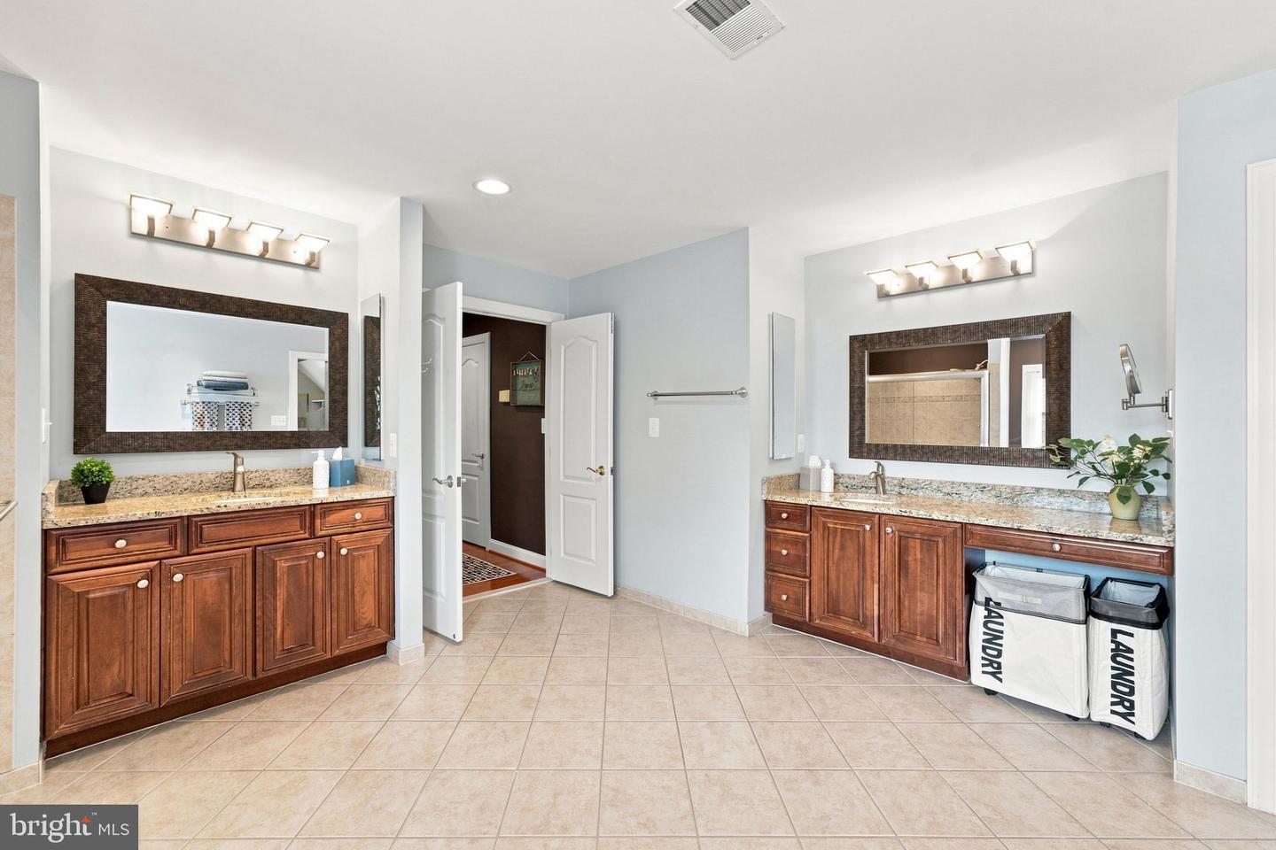 25717 Summerbank Ct Property Photo 62