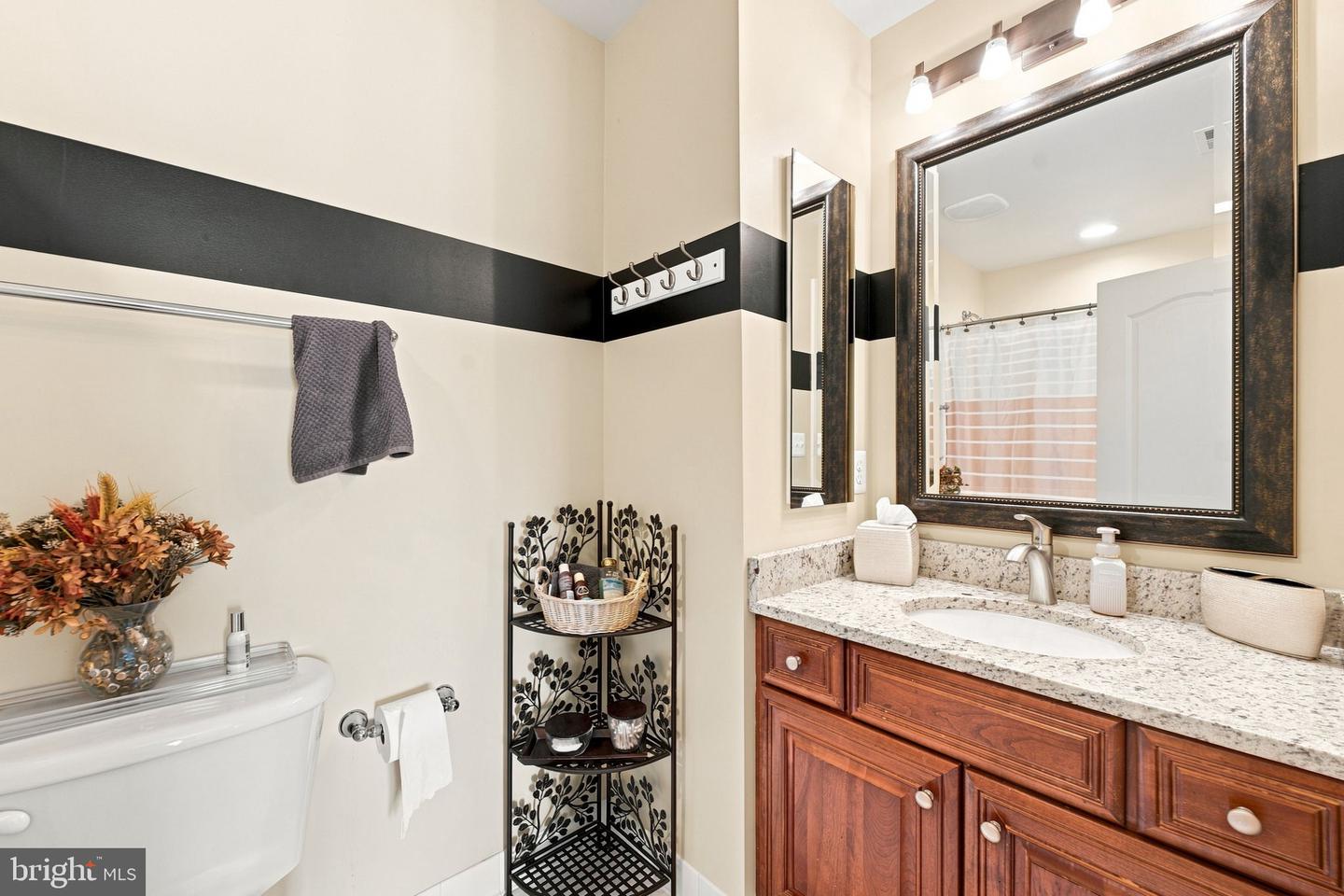 25717 Summerbank Ct Property Photo 80